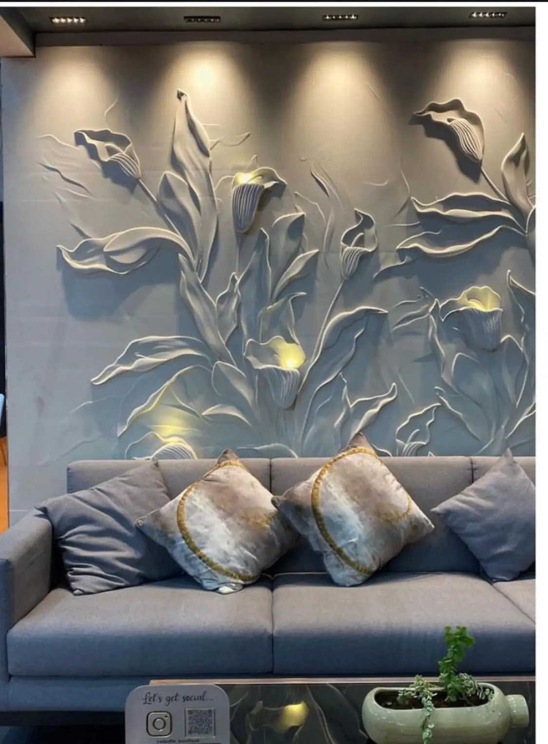 Minimal Leaf Harmony Texture Stone Wall Carving in Natural Stone